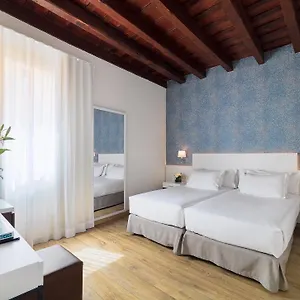h10-raco-del-pi.topbarcelonahotels.com/
